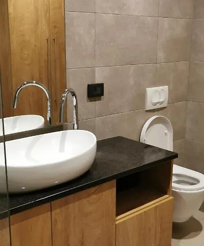 Casa Grzina בית הארחה רוביני