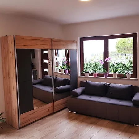 בית הארחה Casa Grzina